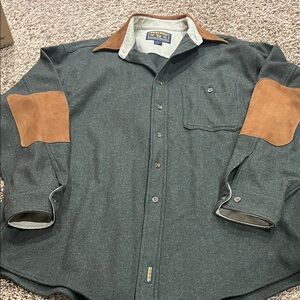 Woolrich dark green button down with brown suede collar and elbow patches sz L
